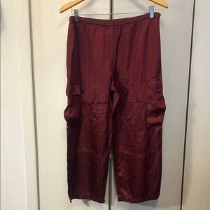 Victoria's Secret women’s Deep burgundy Cargo cropped lounge Pants